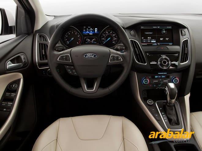 2015 Ford Focus 1.6 Style Powershift
