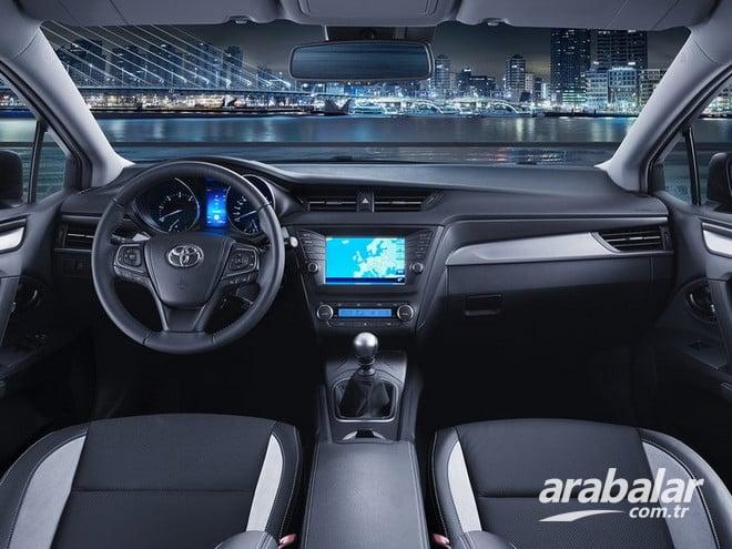2015 Toyota Avensis 2.0 Premium Plus Navi Multidrive S