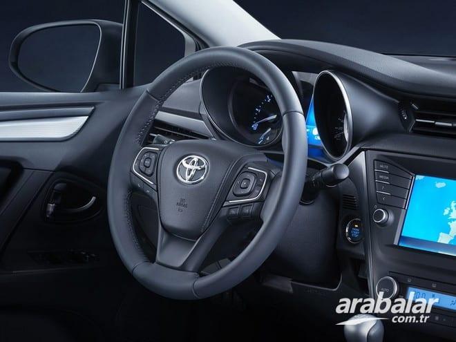 2015 Toyota Avensis 1.6 D-4D Premium Plus