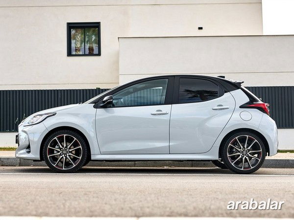 2024 Toyota Yaris 1.5 Passion X-Pack